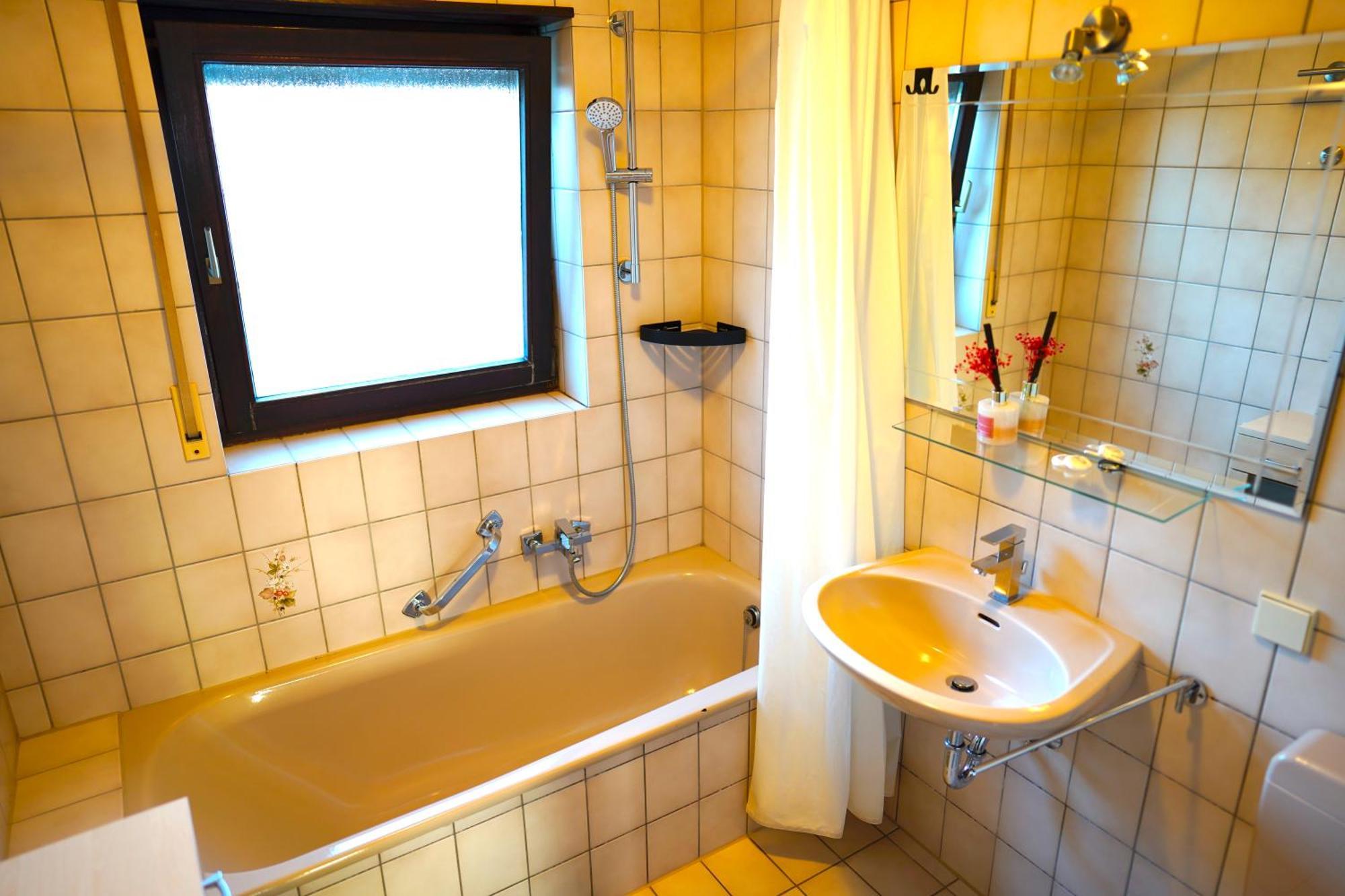 Grosse Ferienwohnung, Apartment In Leimen Wehome Komfort Εξωτερικό φωτογραφία